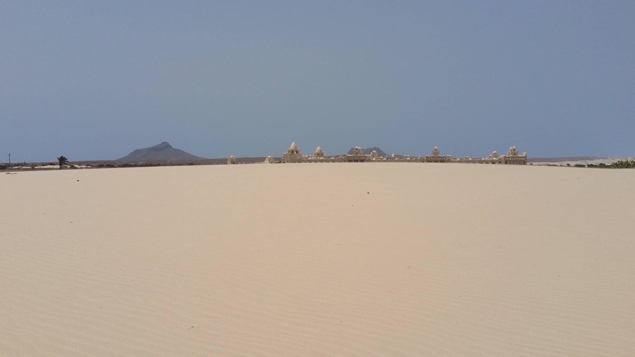 Ansicht rechts von der Düne Hotel Riu Karamboa