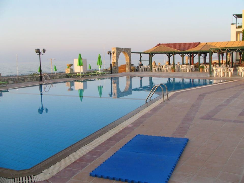 Swimmingpool Golden Beach Rethymnon