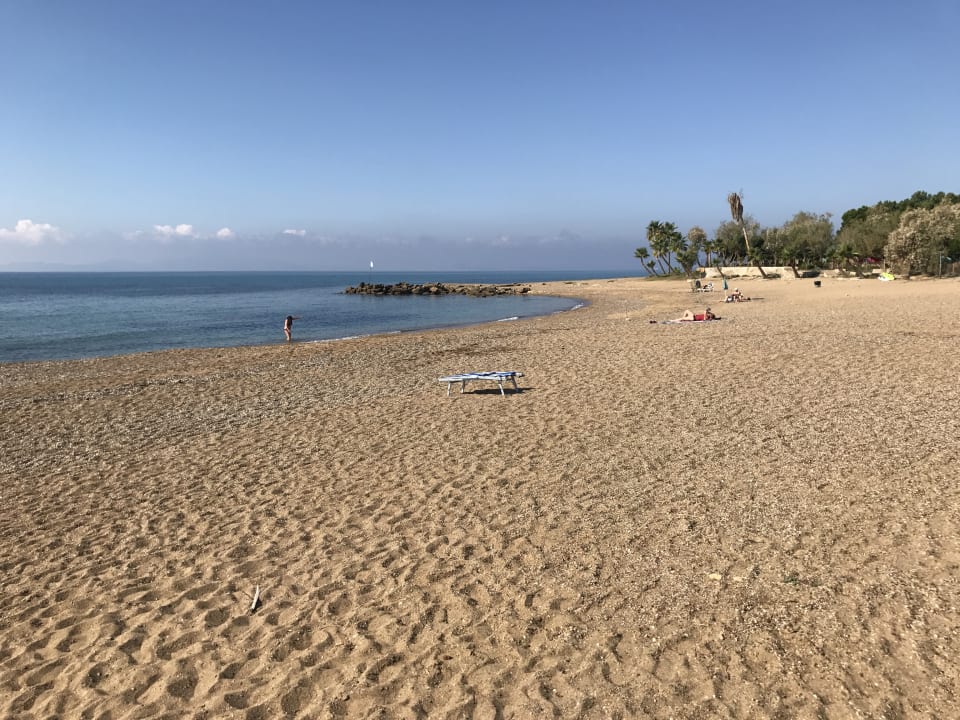 Strand Camping & Bungalows Aginara Beach