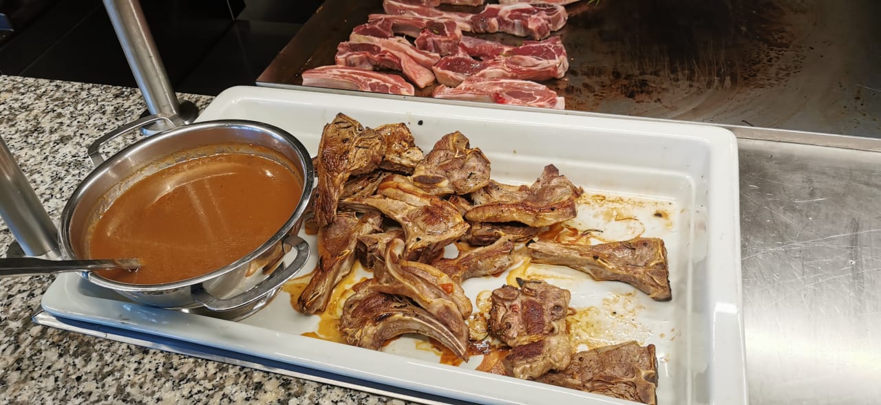 Gastro Calheta Beach