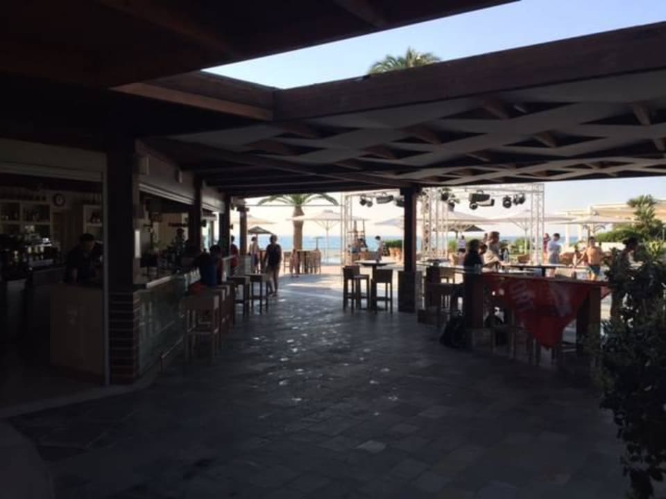 Die Pool-Bar ROBINSON KYLLINI BEACH