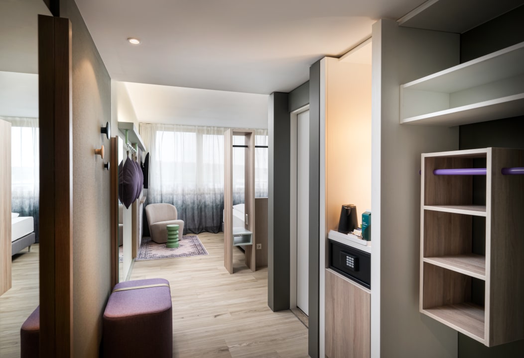 Zimmer Abacco by Rilano