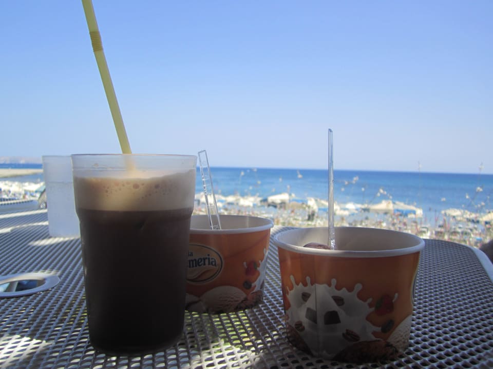 Ausblick von der Strandbar Rodos Princess Beach Hotel & Spa