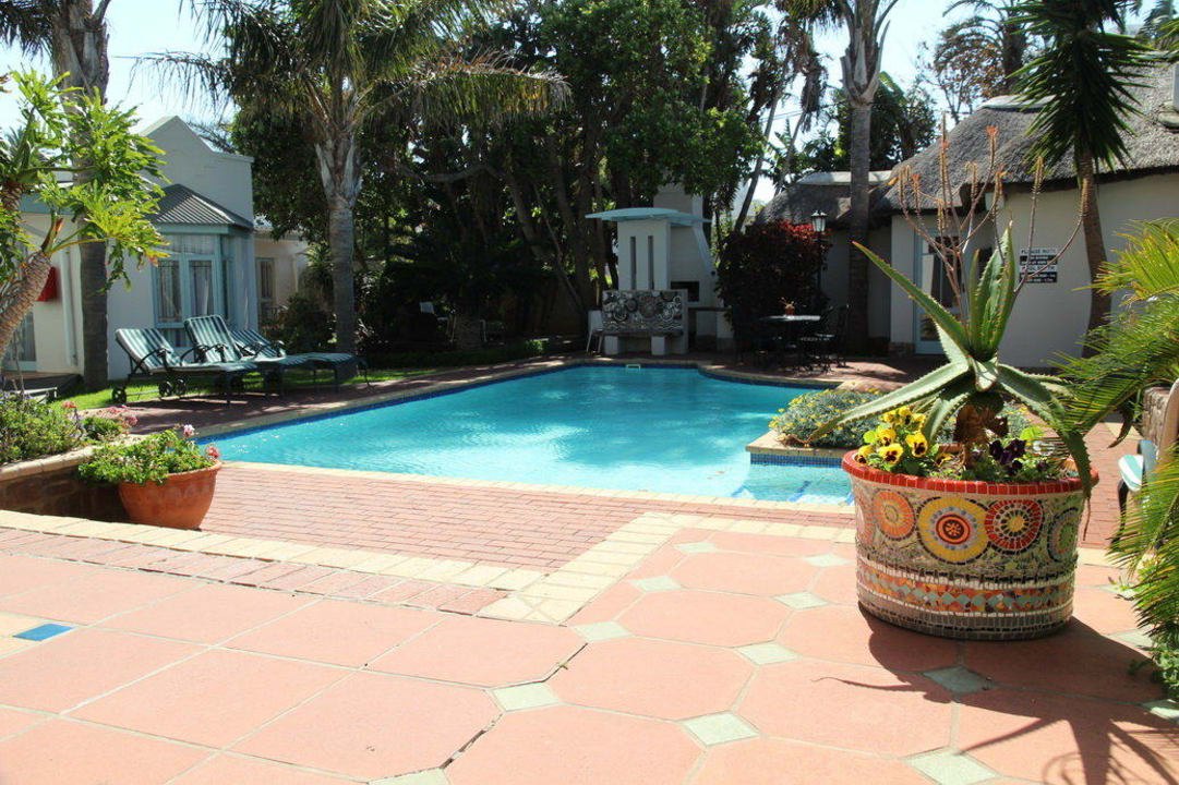 Pool 5th Avenue Beach House