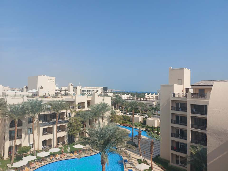 Pool Steigenberger Aqua Magic