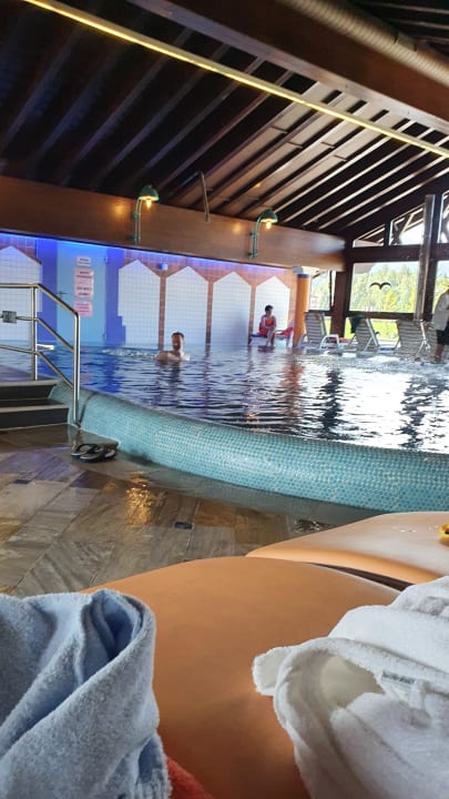 Pool Das Kaltschmid - Familotel Tirol