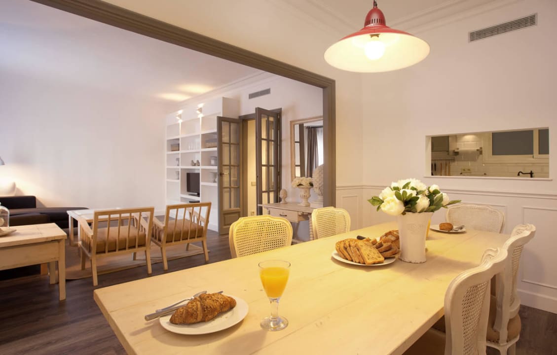 Dining Room Barcelona next door Casanova