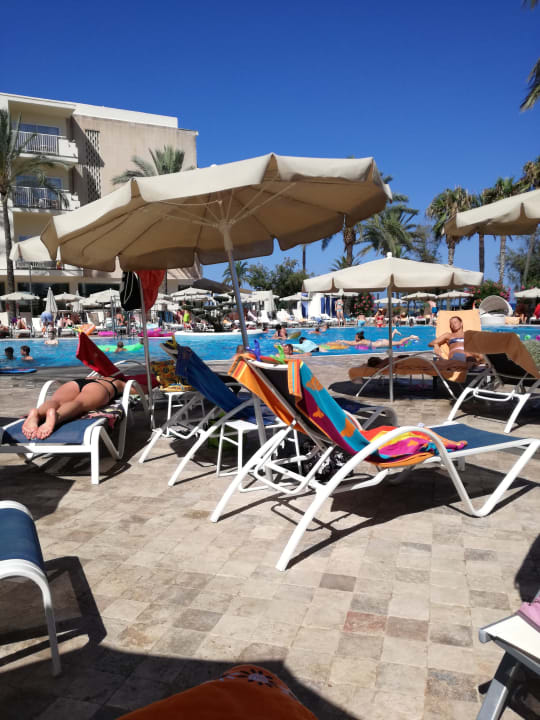 Pool CM Castell de Mar