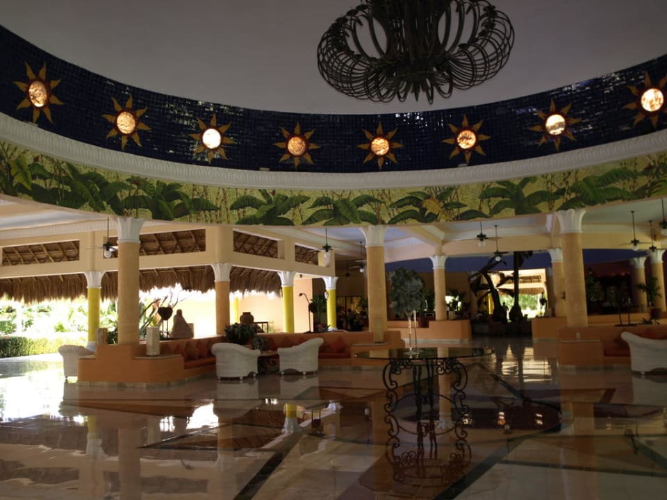 Lobby Iberostar Waves Paraiso Beach