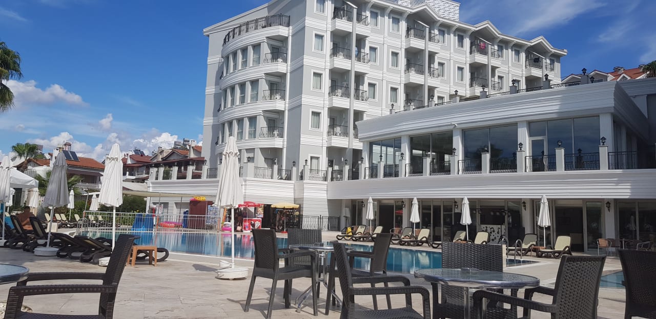 Außenansicht Royal Atlantis Beach Hotel