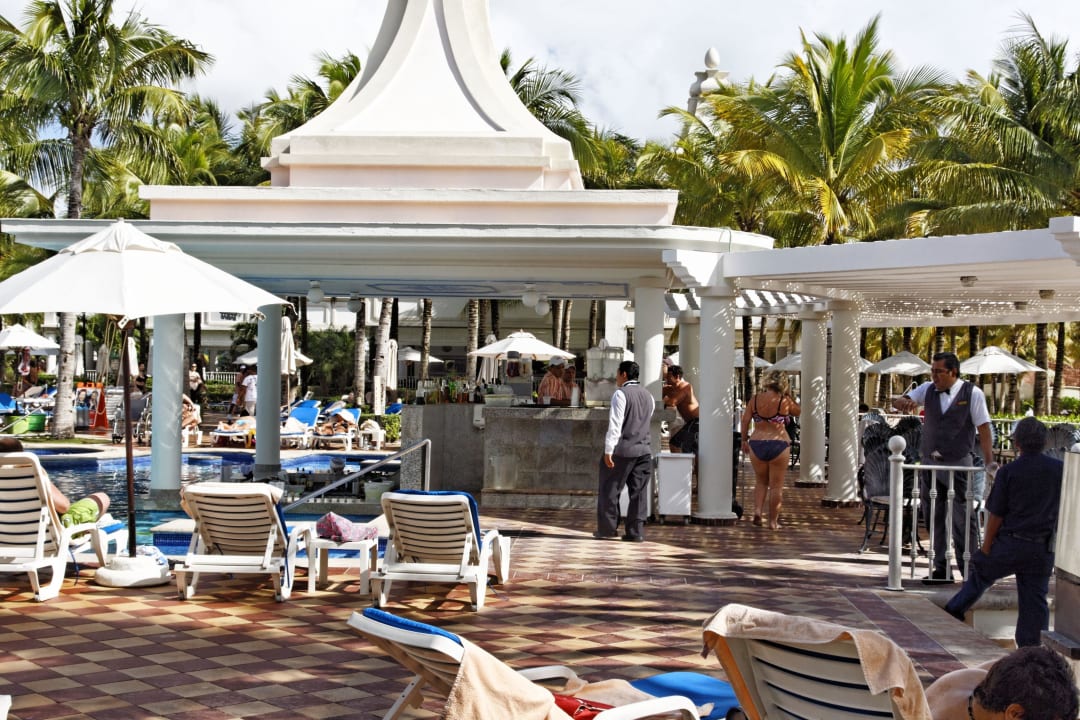 Poolbar Hotel Riu Palace Riviera Maya