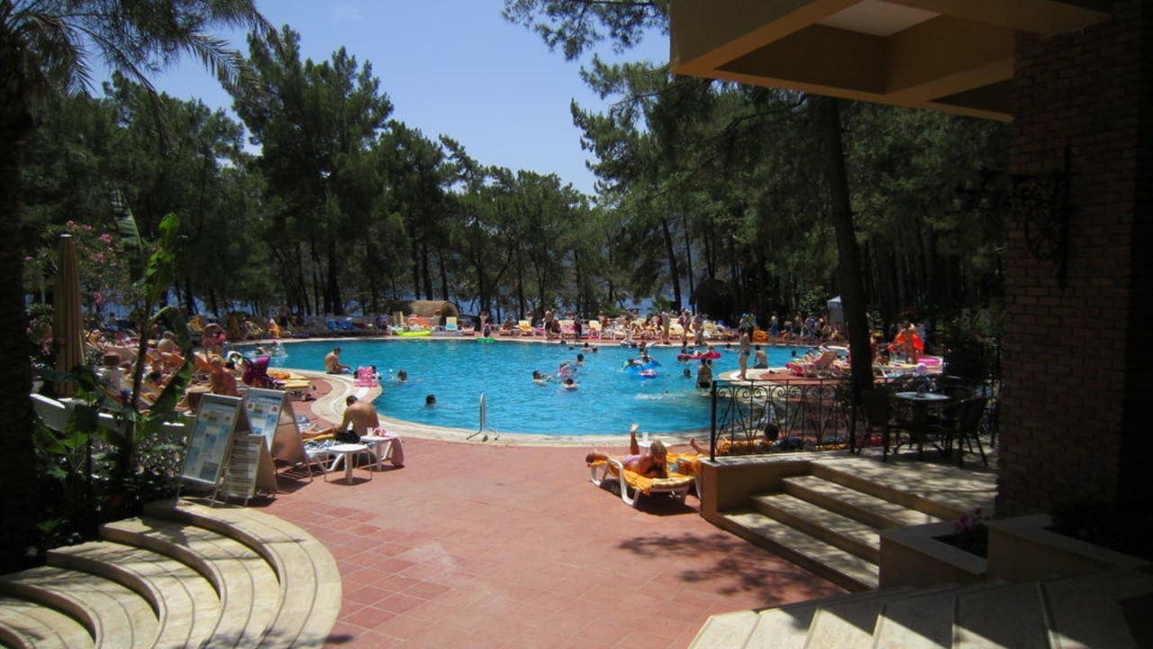 Basen Grand Yazici Club Marmaris Palace