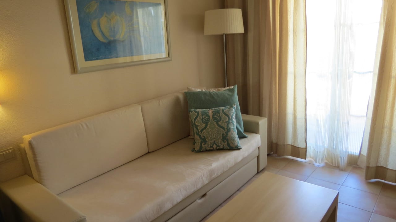 Kleiner Wohnbereich VIVA Cala Mesquida Resort & Spa