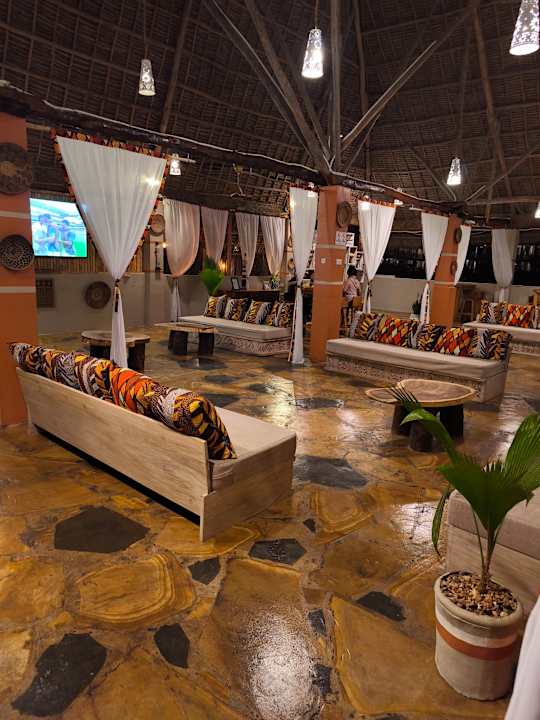 Gastro Reef & Beach Resort