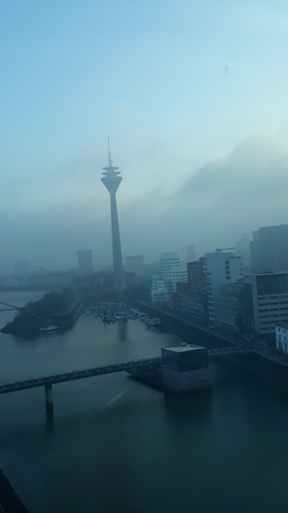 Ausblick INNSiDE by Meliá Düsseldorf Hafen