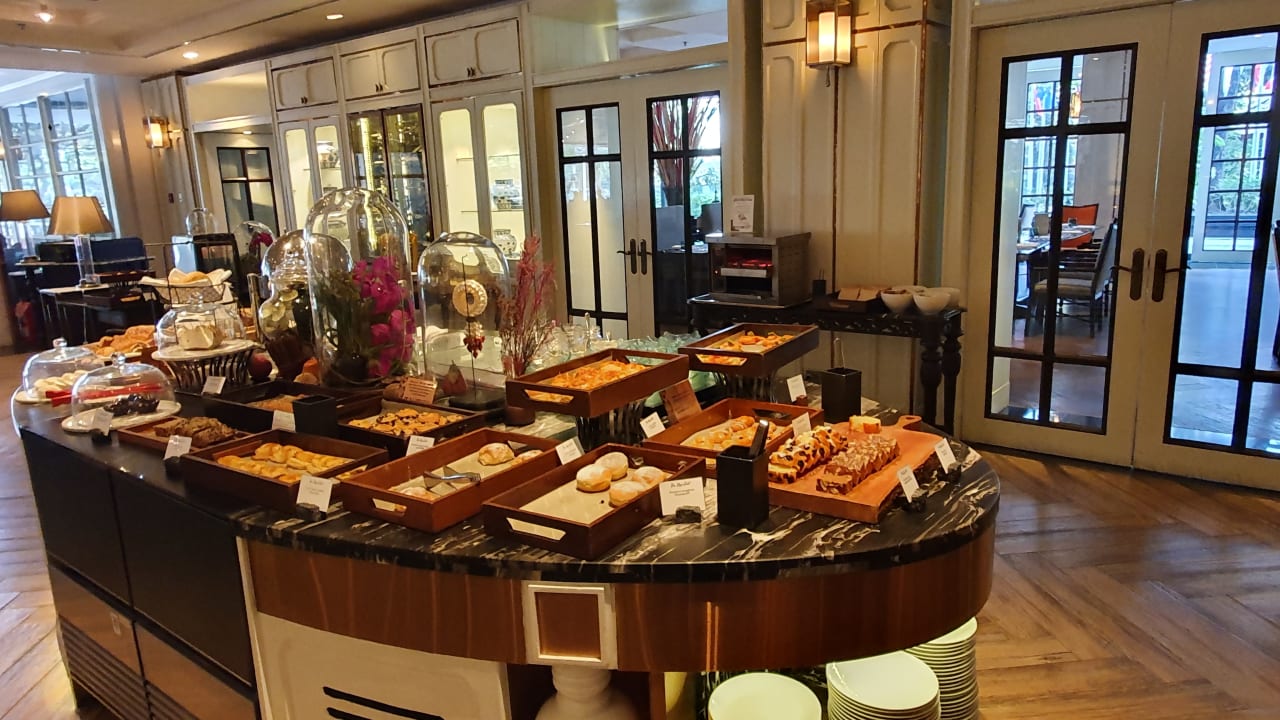 Gastro The Athenee Hotel, a Luxury Collection Hotel, Bangkok