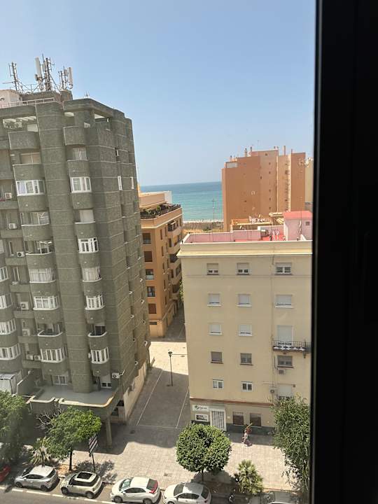 Zimmer Occidental Cádiz