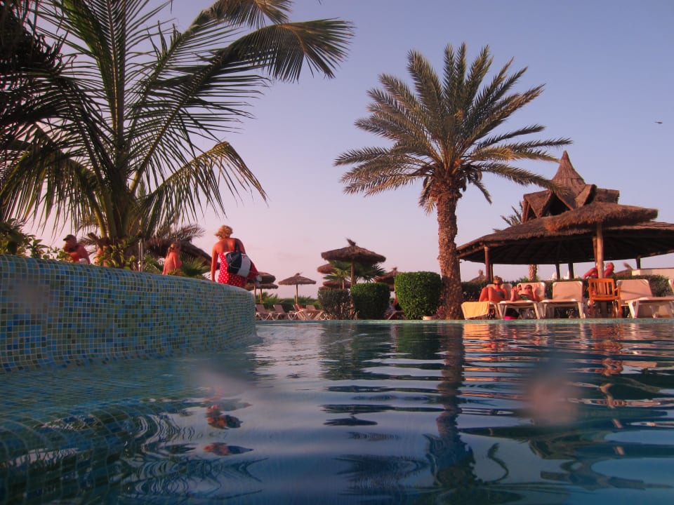 Pool Hotel Riu Karamboa