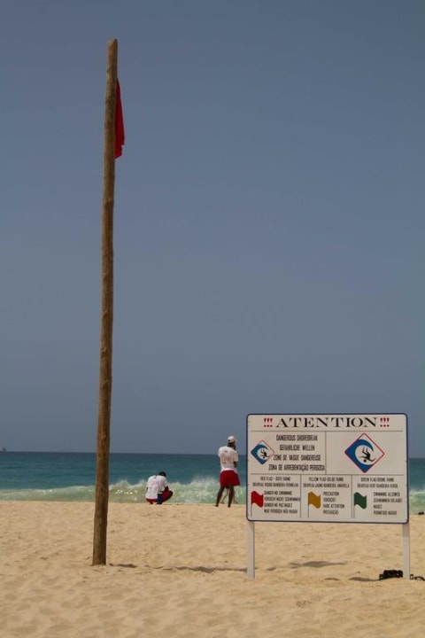 Rote Flagge Hotel Riu Touareg