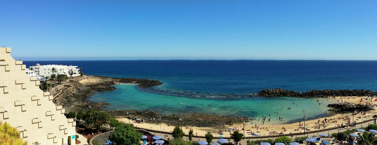 Blick auf die Bucht Hotel Grand Teguise Playa