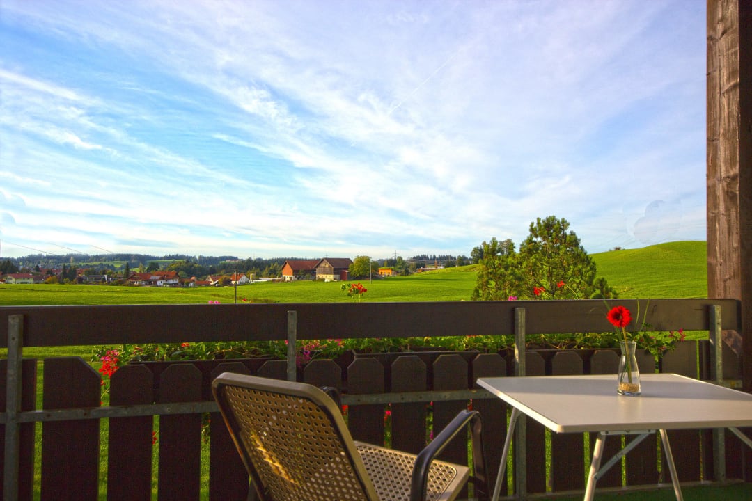 AussichtZimmerbalkon Hotel Allgäu Garni