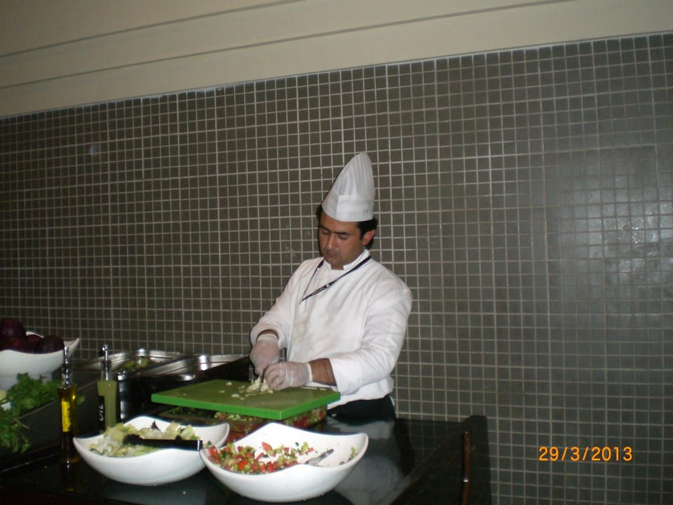 Teil des Büffets abends im Hauptrestaurant Voyage Belek Golf & Spa