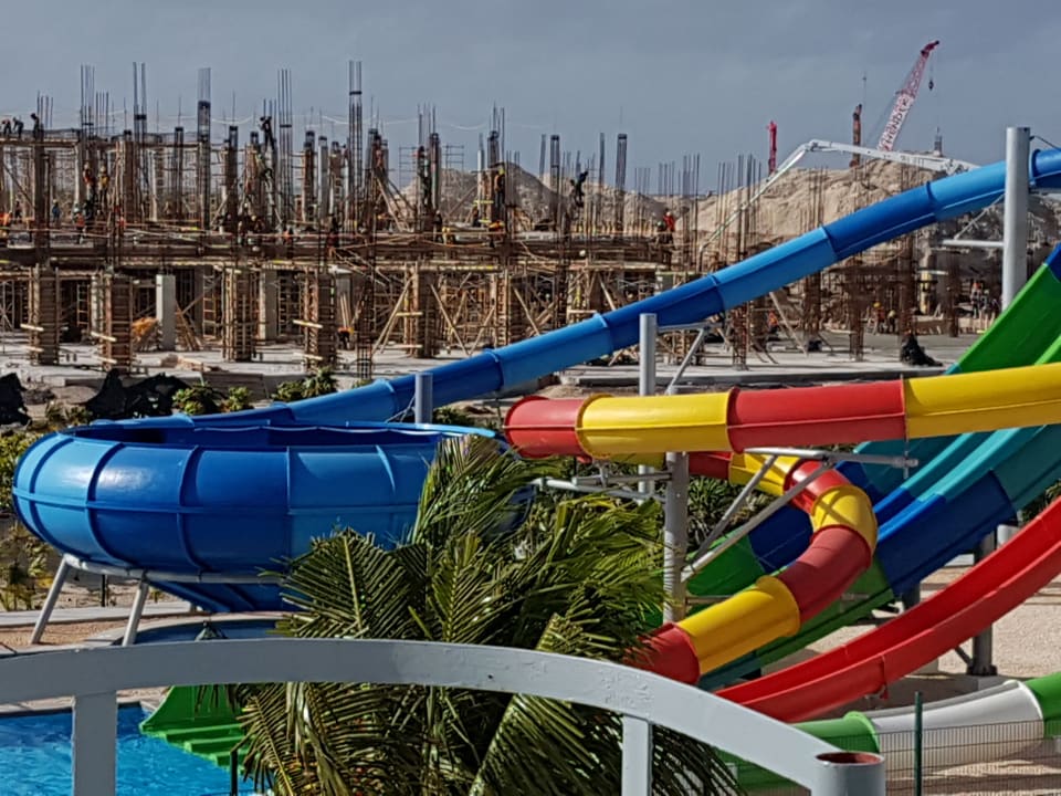 Splashpark mit 5 Rutschen Hotel Riu Dunamar