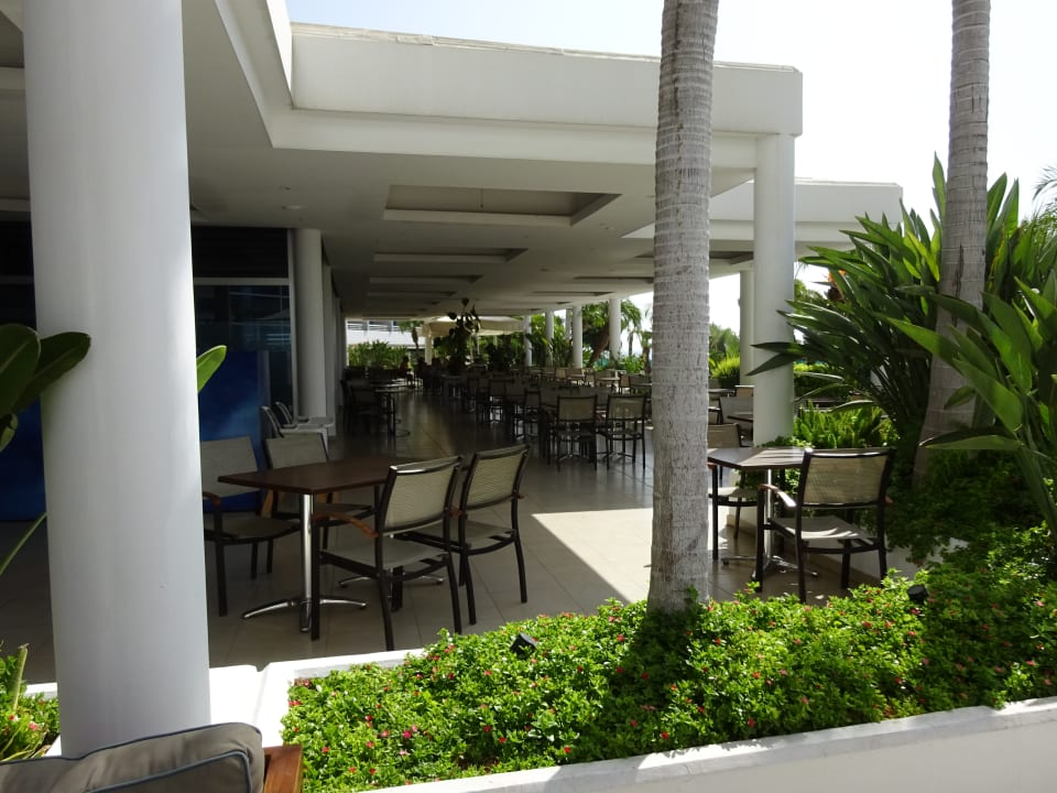 Gastro Mediterranean Beach Hotel