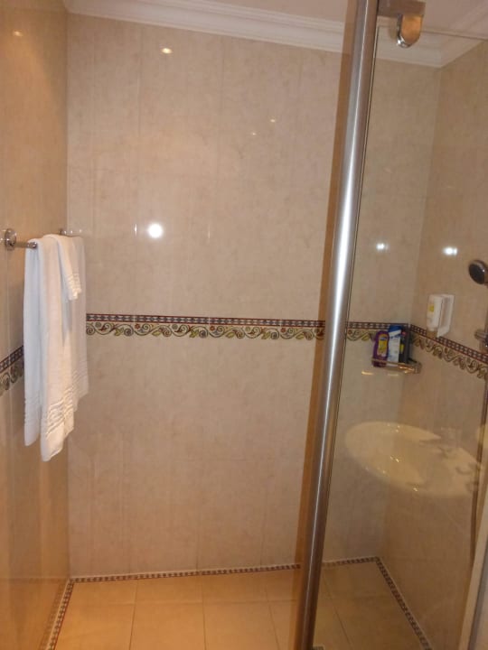Große Dusche allsun App.-Hotel Barlovento