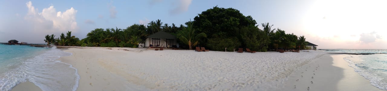 Strand Adaaran Select Meedhupparu Island Resort - Premium All Inclusive