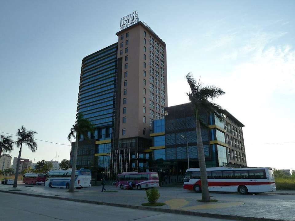 Wohnturm mit berauschendem Ausblick Hotel Royal Lotus