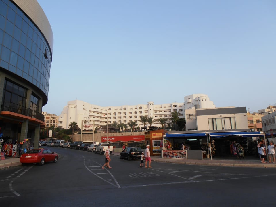 Hotel od hotelovej pláže db San Antonio Hotel + Spa