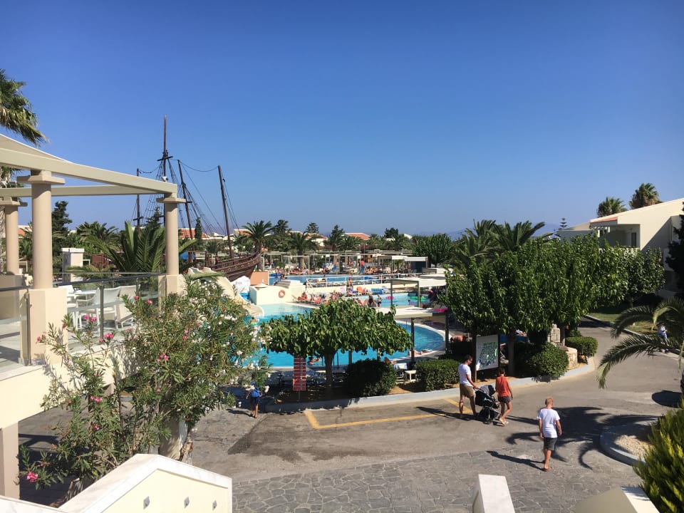 Hoteltreppe Kipriotis Village Resort