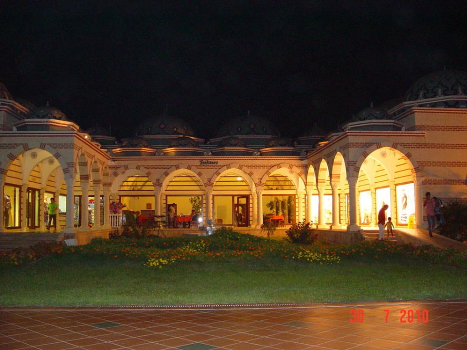 Das Türkische Kaffee mit Internet Ali Bey Club