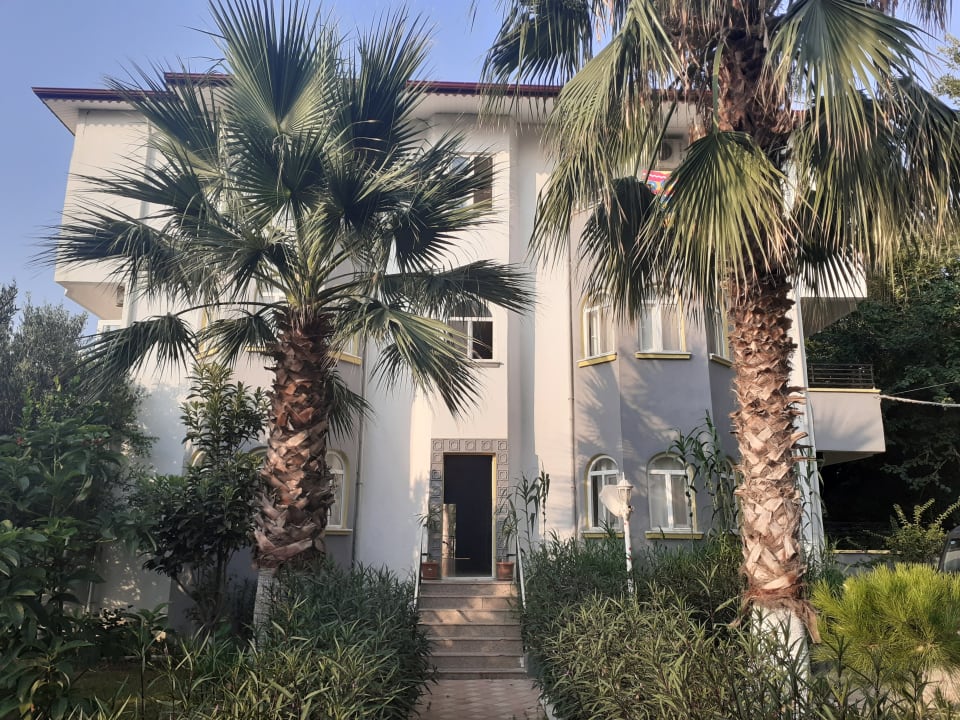 Außenansicht As Queen Beach