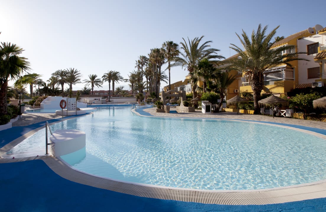 Pool Playalinda Hotel