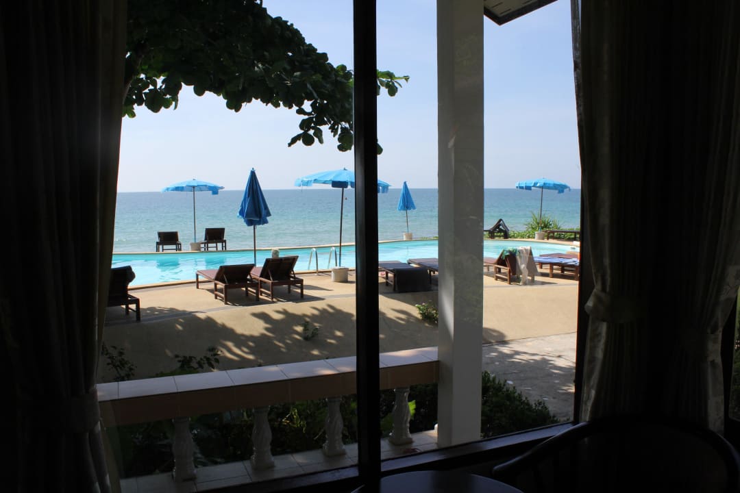 Aussicht auf Pool Hotel Amantra Resort & Spa