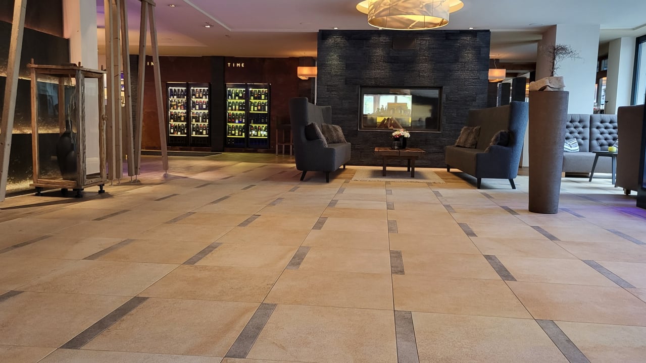 Lobby Bergland Sölden Design- und Wellnesshotel
