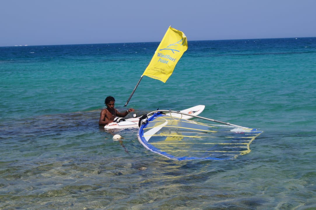 Surflehrer Hotel Mercure Hurghada