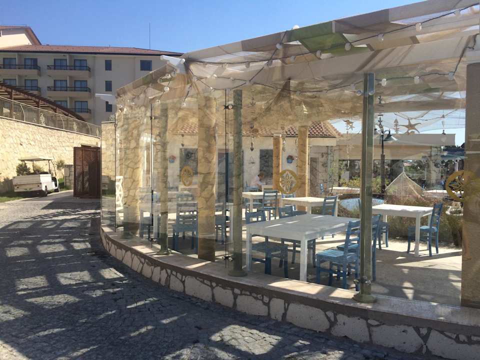 Fischrestaurant Royal Teos Thermal Resort Clinic & SPA