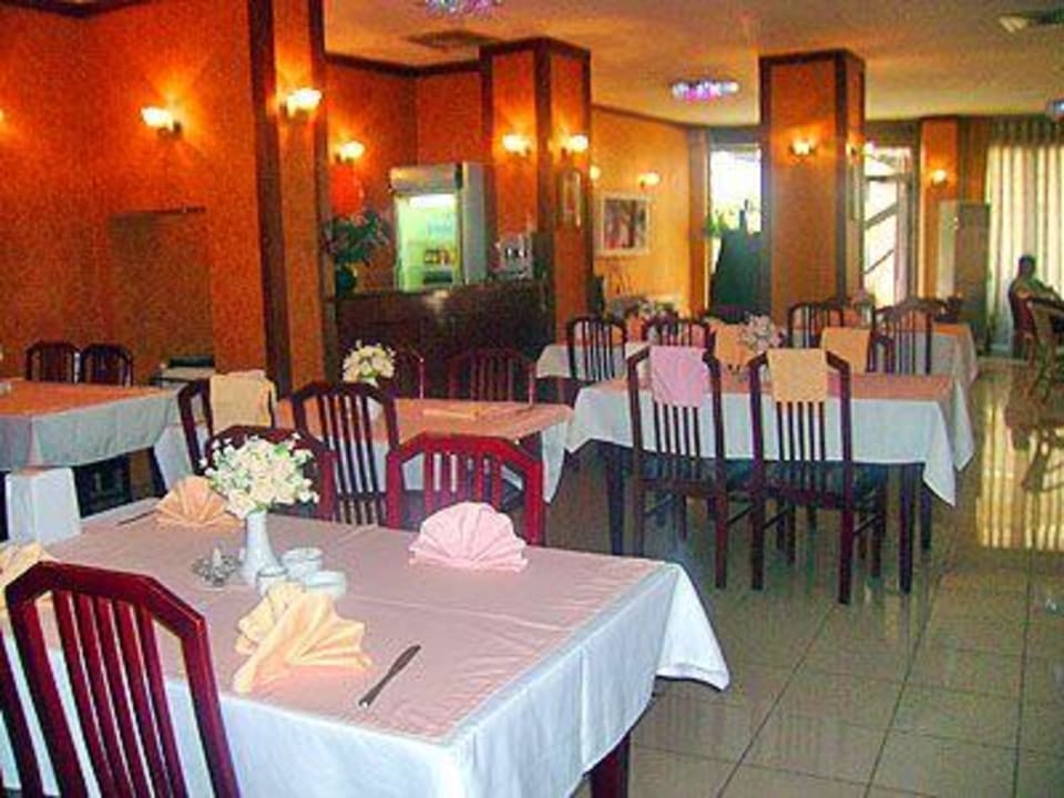 Restaurant/Buffet Hotel Turvan