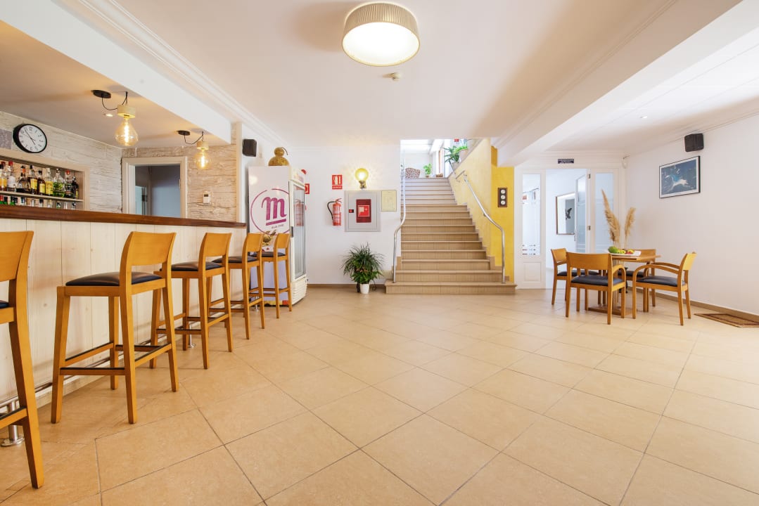 Gastro Hotel Playa Mondrago