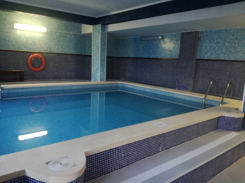 Pool Sallés Hotel Marina Portals