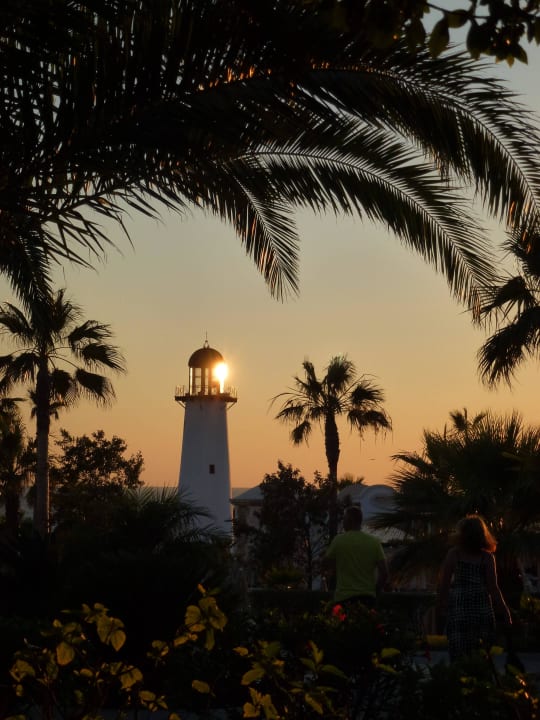 Bei Sonnenuntergang Hotel Riu Chiclana