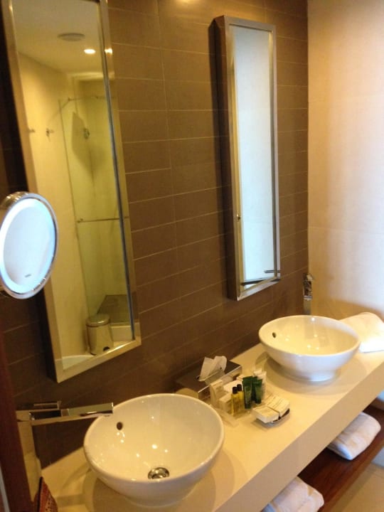 Waschbecken Hilton Malta