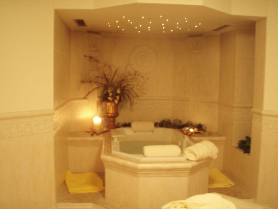 Lust und Launebad im Wellnessbereich Löwen Hotel Montafon