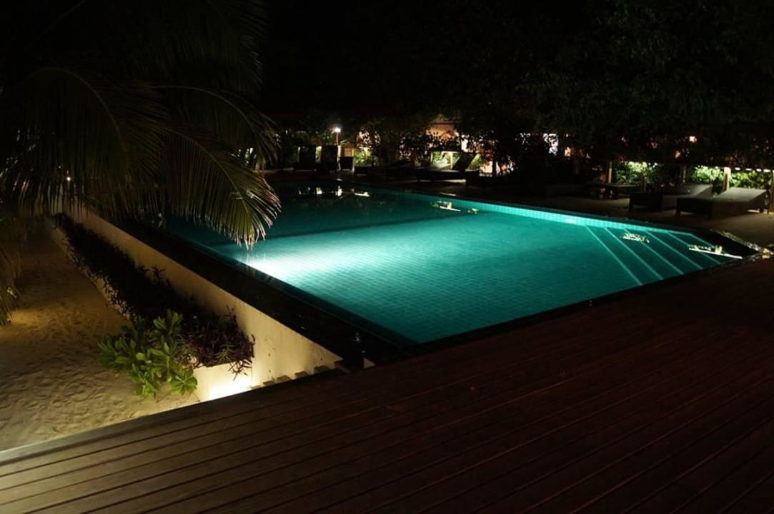 Neuer Pool Eri Maldives