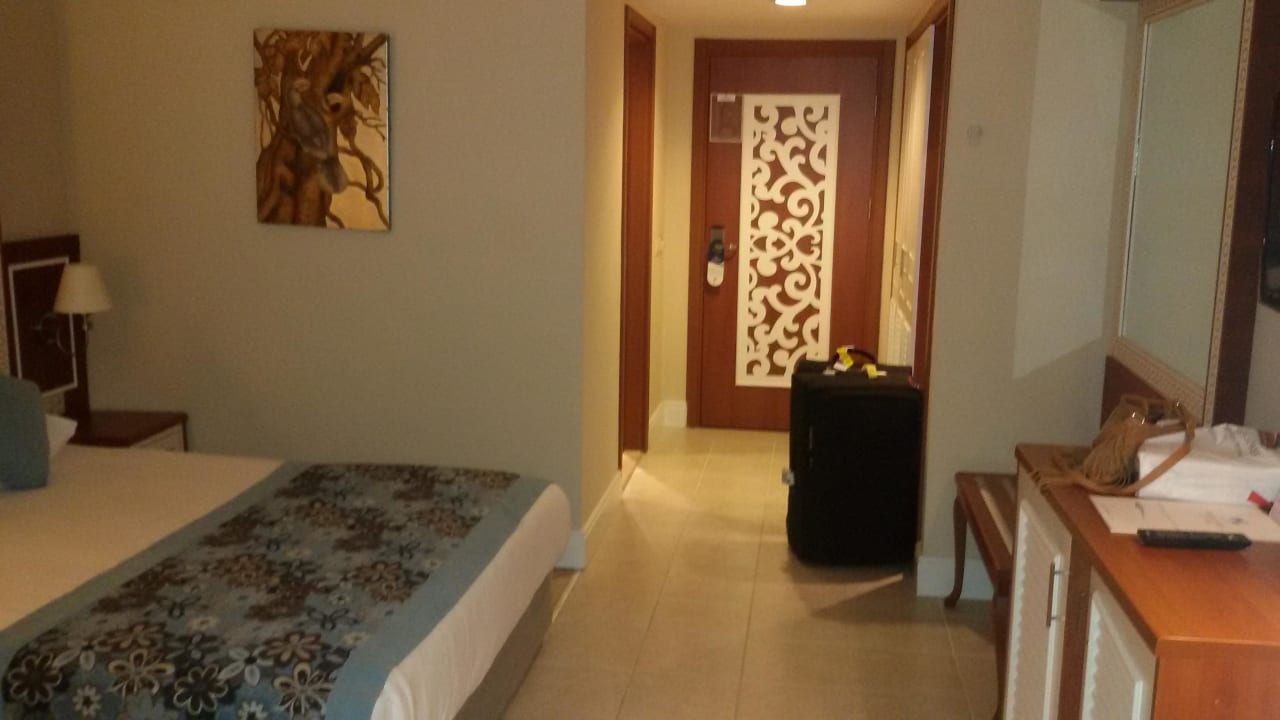 Grosses und gepflegtes Zimmer 5315 Crystal Paraiso Aqua Collection