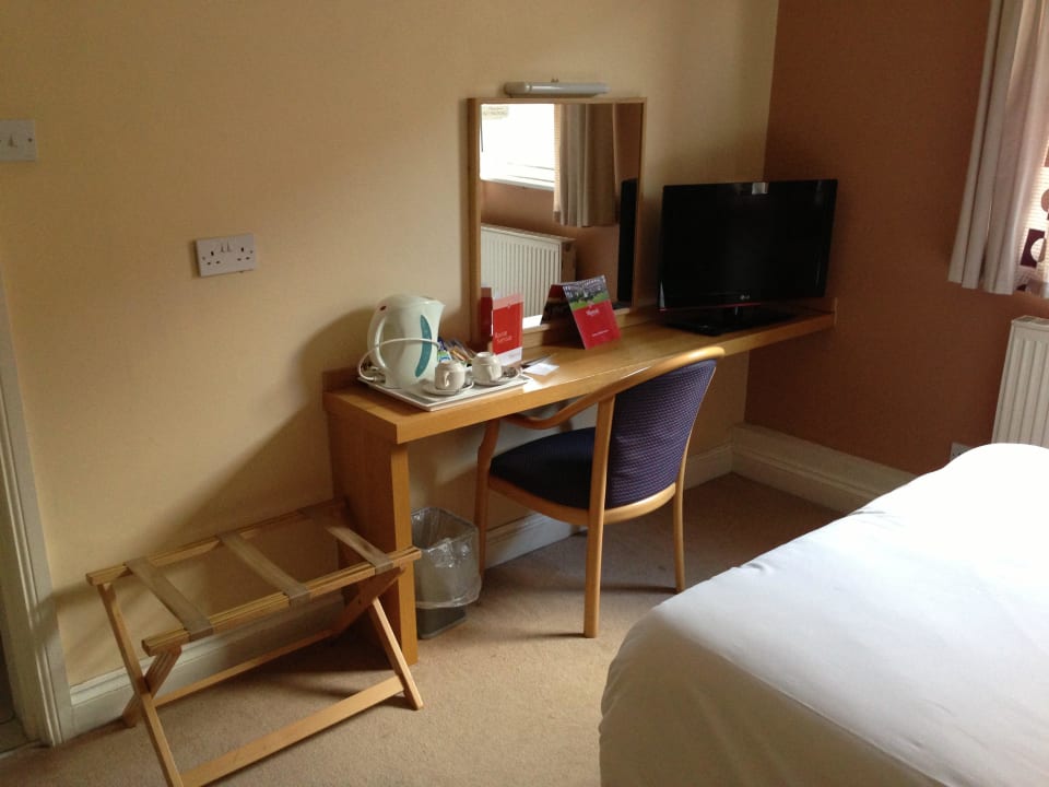 Tisch Best Western Thurrock Hotel