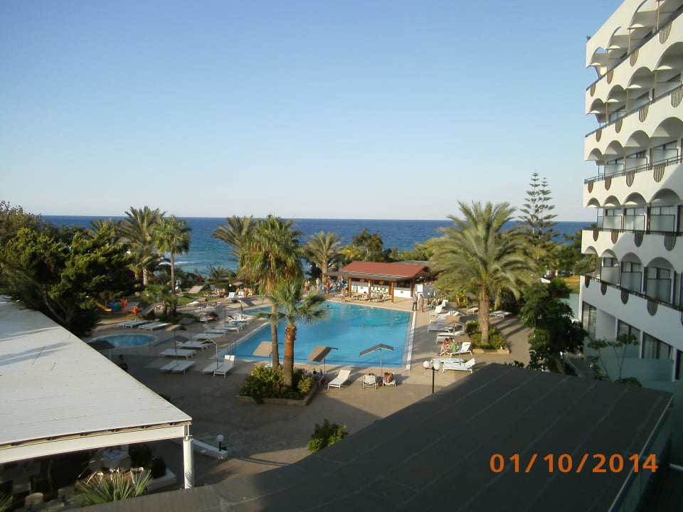 Ausblick vom Balkon Crystal Springs Beach Hotel